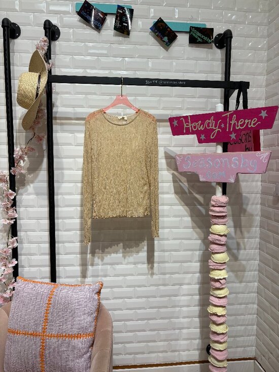 Lace Textured Long Sleeve Top- C5030 - Picture 1 of 2